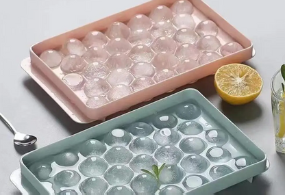 MOONOVA - IJsblokjesvorm + deksel - Matcha, IceCoffee & Cocktails | Blauw MOONOVA