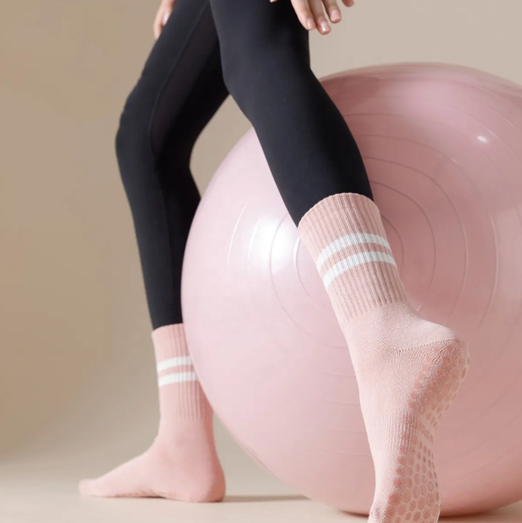 MOONOVA - Yoga Socks – Anti-slip & Grip voor Pilates & Ballet - Hoog - Roze MOONOVA